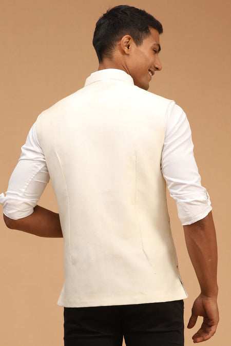 VASTRAMAY Cream Mirror Work Viscose Sleeveless Ethnic Jacket Baap Beta Set